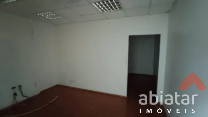 Sala comercial para locação no Parque Pinheiros 20m² Taboão da Serra/SP
