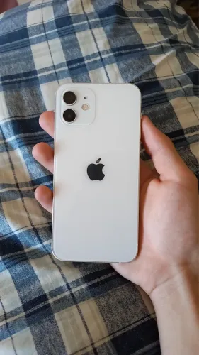 IPHONE 12 pra sair logo