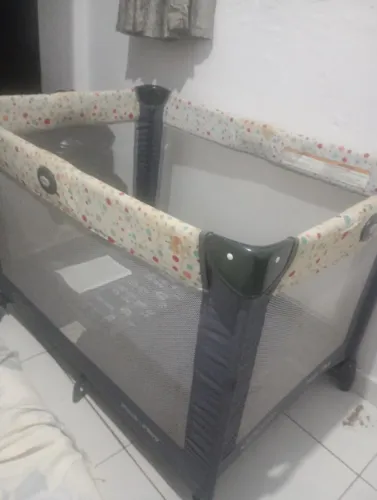 Cercado beço da marca Graco