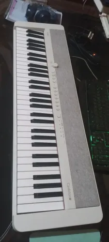 Teclado casio c1