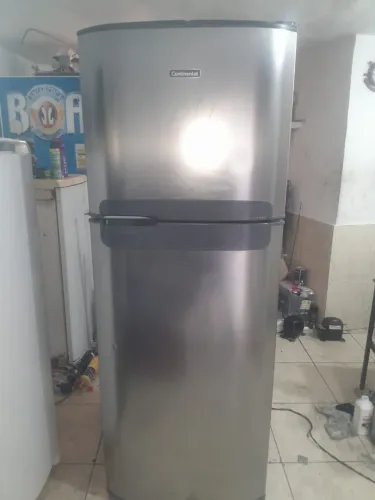 Geladeira continental inox Frost Free