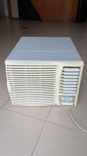 Ar condicionado de janela 7,500 quente e frio