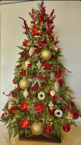 Árvore Natal completa 1.80 m decorada