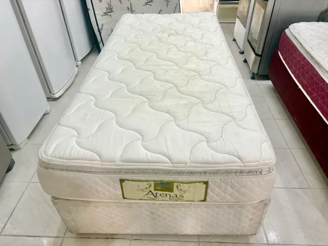 Cama Box de solteiro , cama de solteiro