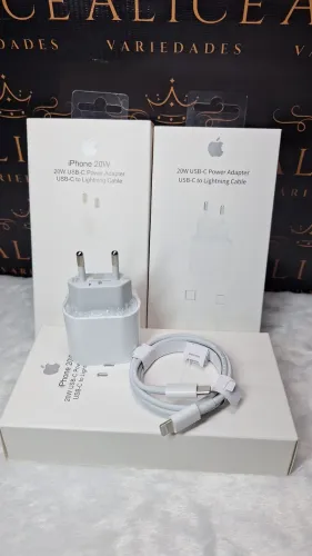 Carregador de iPhone completo