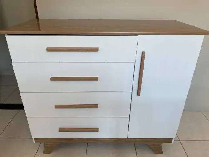 Cômoda