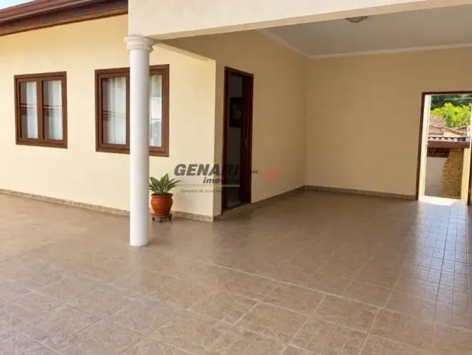 Casa à venda, com 3 quartos, sendo 1 suíte, no Jardim Primavera, Indaiatuba, SP
