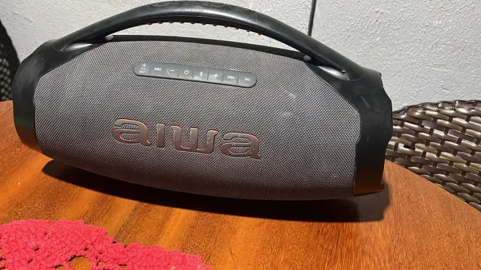 Caixa de som aiwa