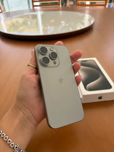 iPhone 15 pro 256Gb
