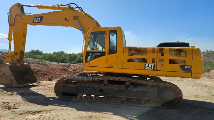 330C CATERPILLAR 33 TONS