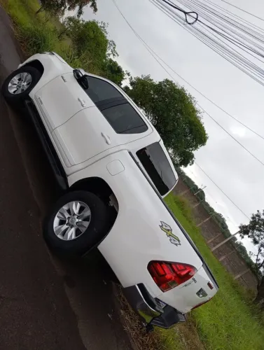 Toyota Hilux CD SRV 4X2 2.7 Flex 16V Aut. 2017