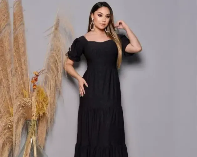 VESTIDO LONGO TRÊS MARIAS FEMININO LAISE DE MALHA COLORIDO.