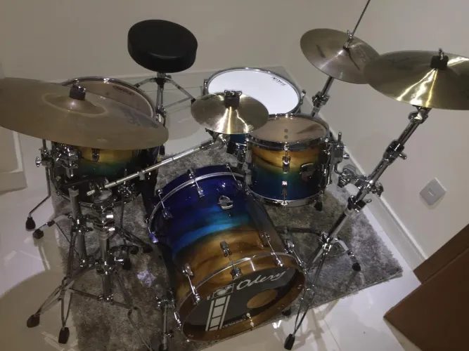 Bateria Odery Privilege Custom & Eye Completa + Pratos + Mesa Yamaha 