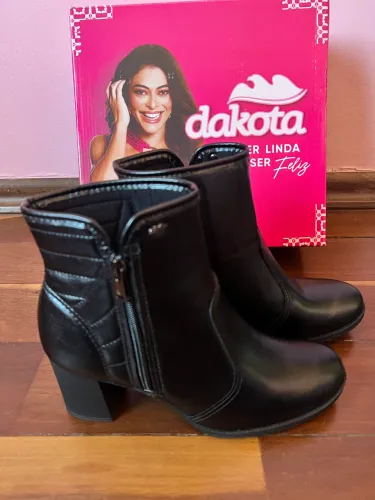 Bota Dakota Lindíssima