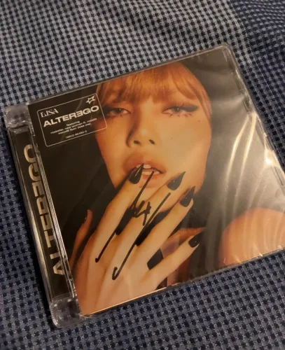 Lisa - alterego cd autografado (lacrado!) (Blackpink)