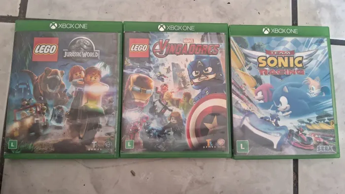 VENDO OU TROCO CDS DE JOGOS