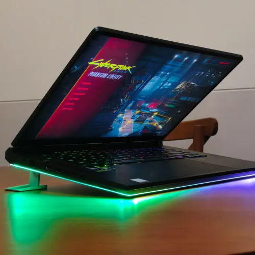 ROG Strix Scar G16 (RTX5080)
