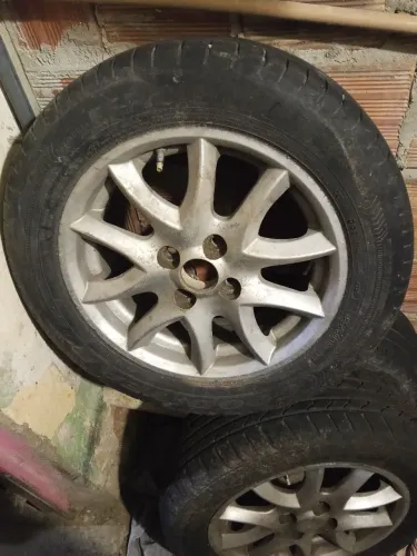 Roda aro 15 185/60R15