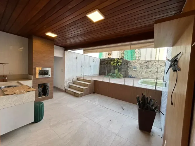 X. Apartamento com área externa no Parque Tamandaré com 3 quartos sendo 1 suíte com closet