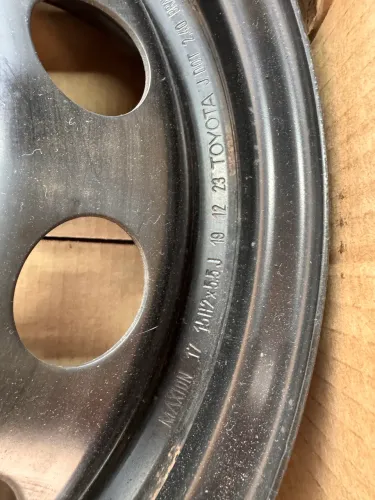 Rodas de ferro Toyota aro 15