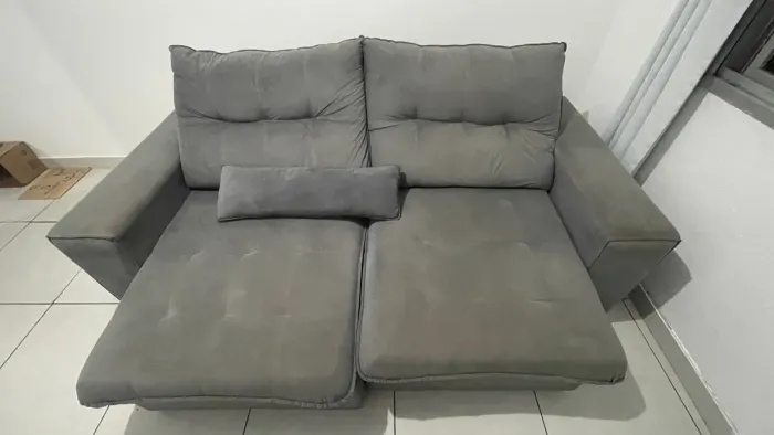 Sofá Retrátil Com Molas Ensacadas Por Apenas $1499