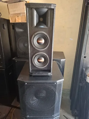 Caixa line horizontal 