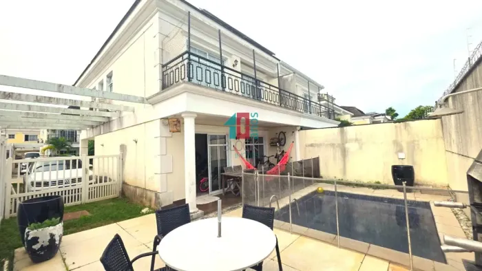 Recreio dos Bandeirantes | Casa de Condomínio 3 quartos, sendo 2 suites