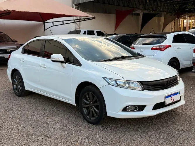 Honda Civic Sedan LXR 2.0 Flexone 16V Aut. 4P 2014