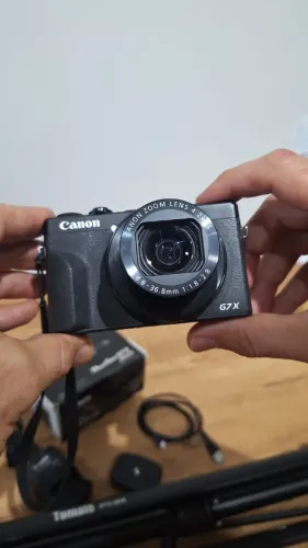 Câmera Canon PowerShot G7x Mark III