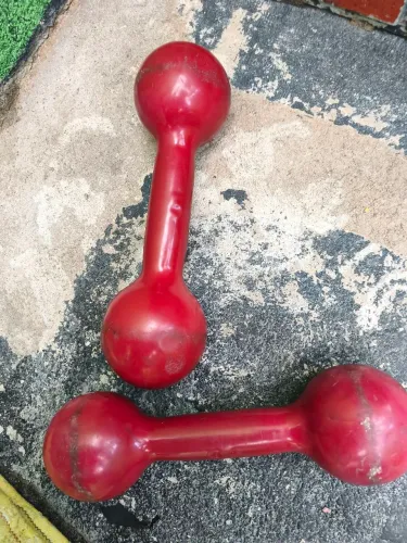 Par de Halteres de 5kg emborrachados