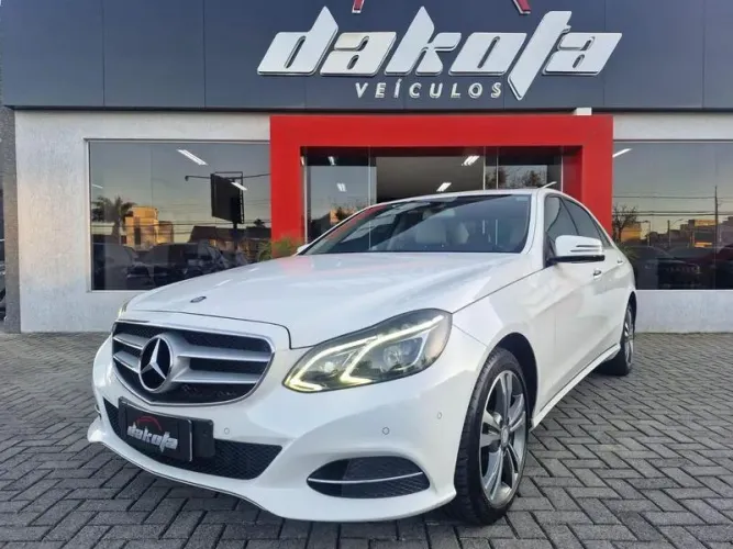 Mercedes-Benz E-250 CGI Avantgarde 2.0 TB 211cv Aut. 2016