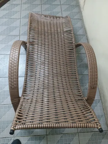 Vendo uma espreguiçadeira Nova
