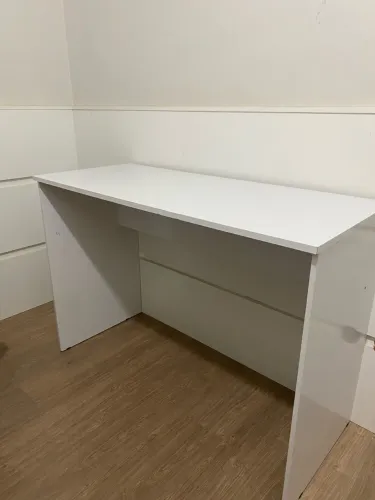 mesa de escritório + cadeira!