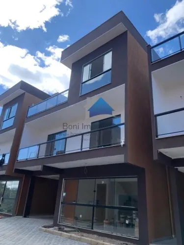 Casa para Locação em Nova Friburgo, Braunes, 3 dormitórios, 3 suítes, 4 banheiros, 2 vagas