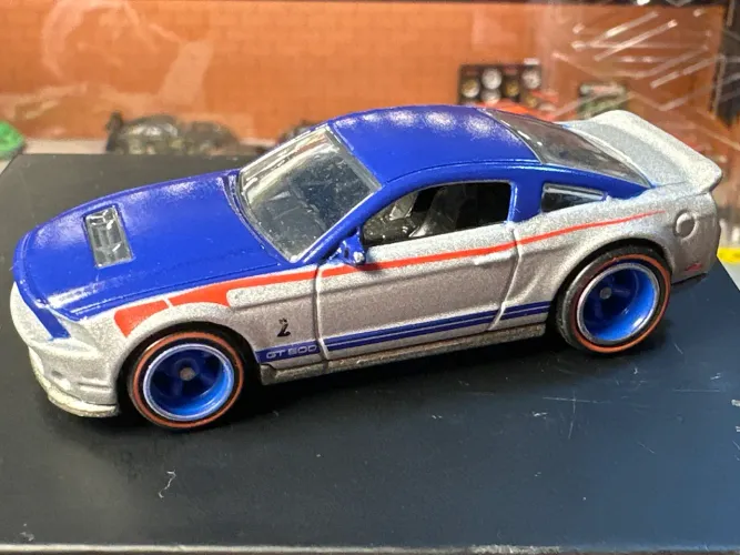 HOTWEELS MUSTANG SHELBY GT500