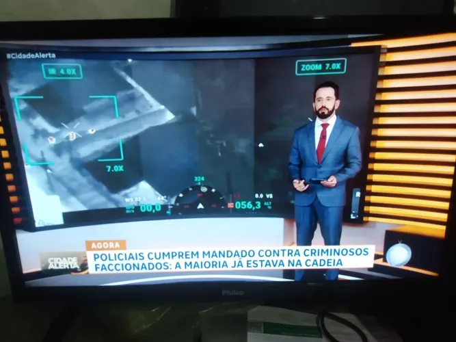TV 24 polegadas, não é smart. Não faço entrega, endereço na descrição