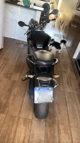 Moto hornet 2009