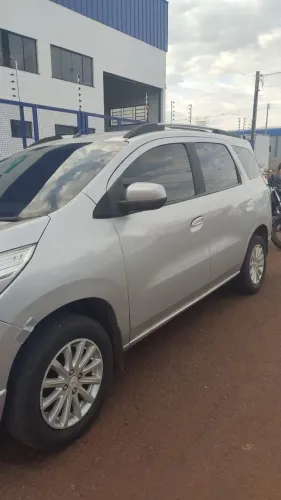 Chevrolet Spin LT 1.8 8V Econo.flex 5P Mec. 2015