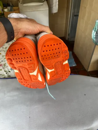 Tênis adidas modelo único raridade TAM 44