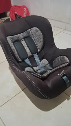 Cadeirinha para auto Voyage (0 a 25 kg)