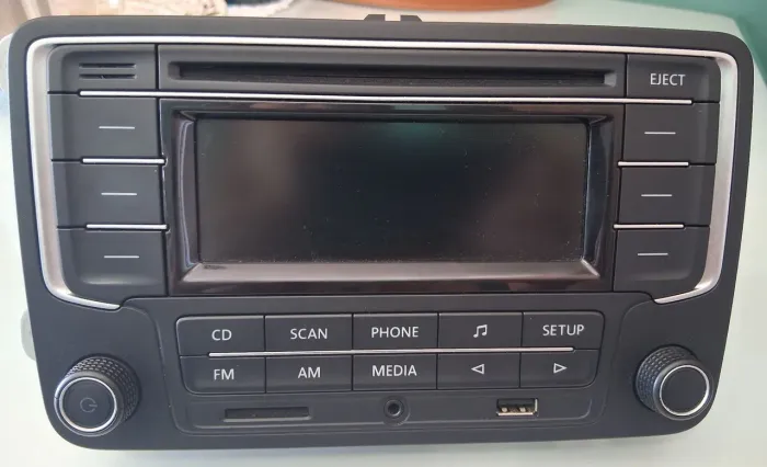 Rádio Original Volkswagen RCD 310 - Jetta ano 2014 - impecável!