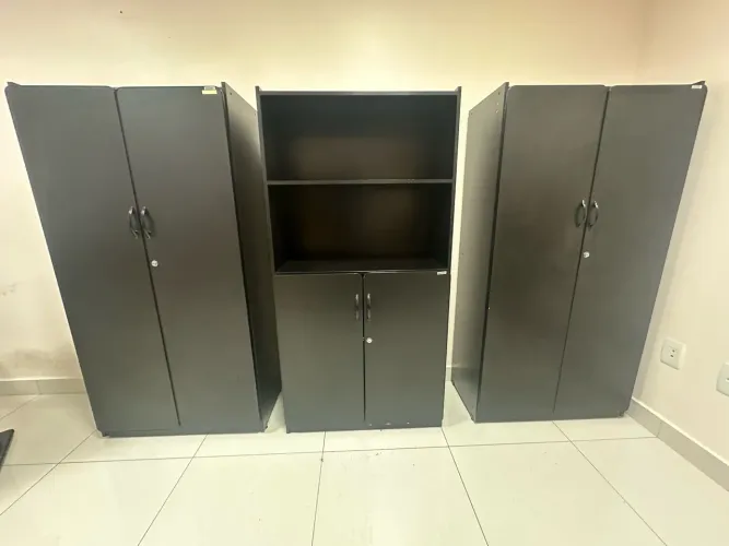 VENDO CONJUNTO DE ARMÁRIOS CORPORATIVOS WORKFLEX - 3 PEÇAS