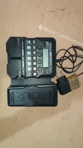 Pedaleira Zoom G1XFour