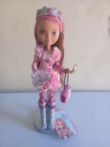 BONECA EVER AFTER HIGH - BRIAR BEAUTY EPIC WINTER (2016) ORIGINAL MATTEL