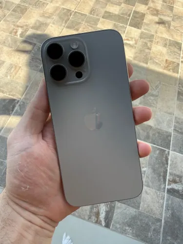 IPHONE 16 PRO MAX