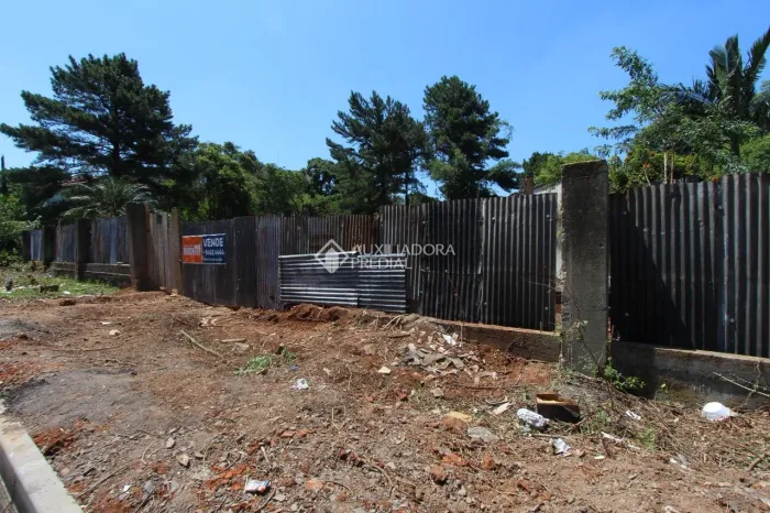 Terreno à Venda no bairro Olaria com 3182m²