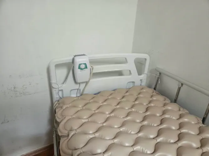 Cama hospitalar 