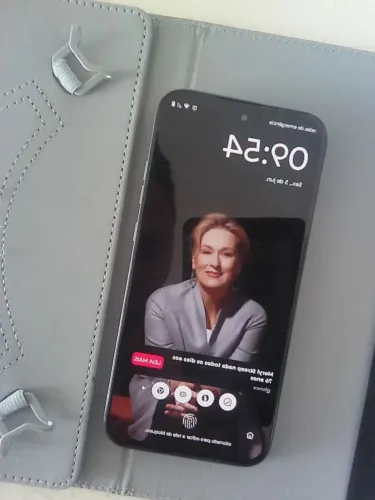 Vendo Motorola G67 novíssimo com nota e caixa !