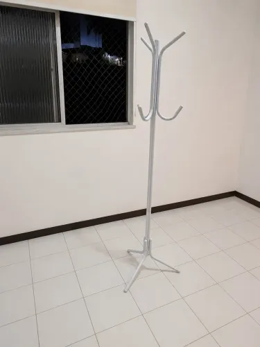 Cabideiro de ferro