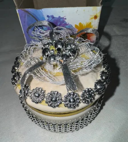 Porta joias antigos/ vintage decorados ( valor unitário, escolha o seu )